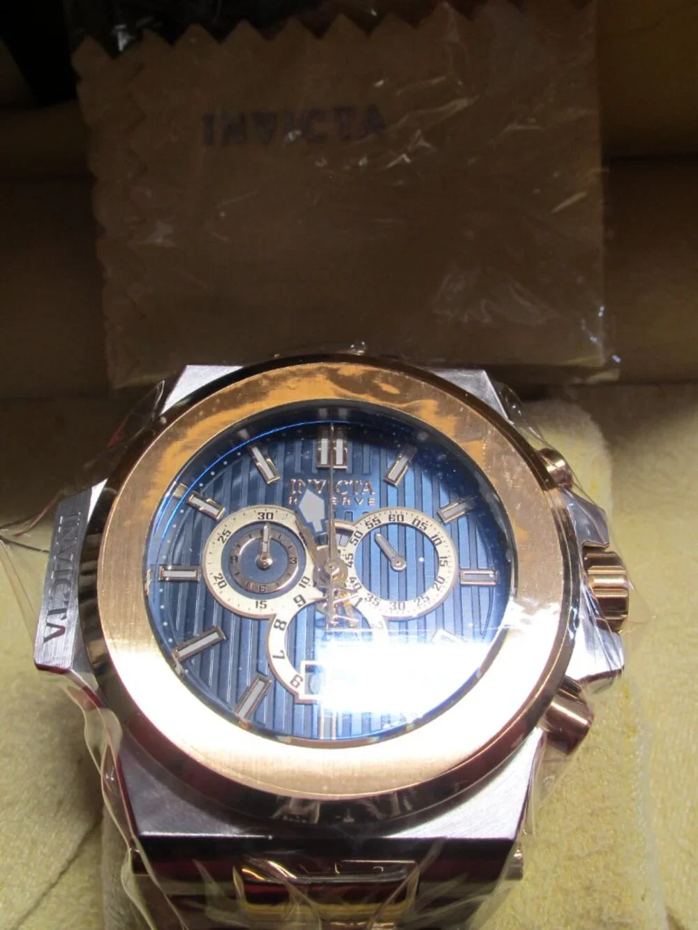 Invicta Reserve Akula 31680 Swiss Made Chronograph